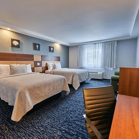 Hyannis Plaza Hotel